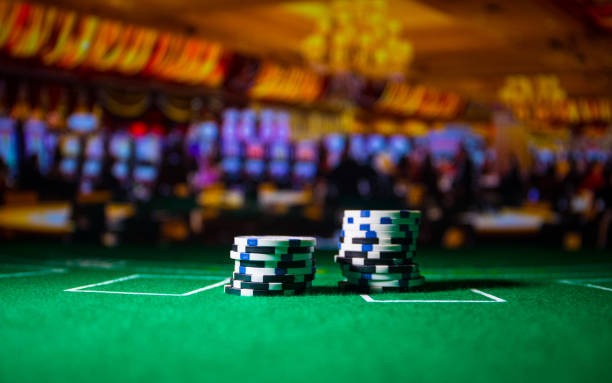 Live Baccarat table at grand303 with dealer and card display
